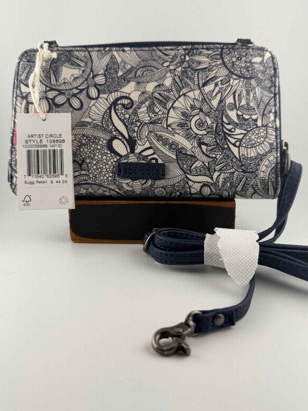 Sakroots Artist Circle Large Smartphone Crossbody Wallet - Navy Spirit Desert NW - Picture 2 of 7